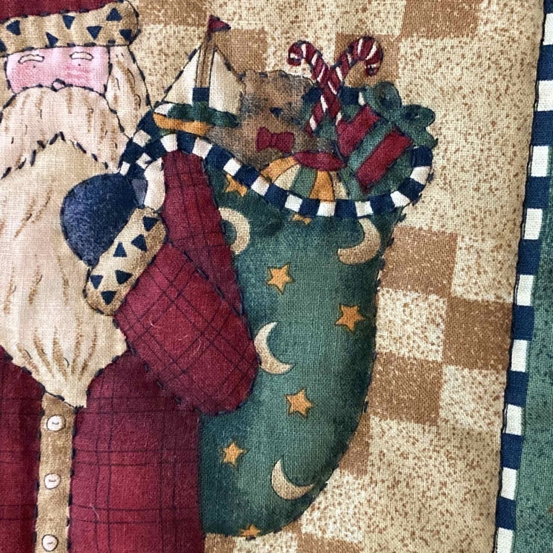 デビーマム　クリスマス手縫いキルトタペストリー　ハンドメイド