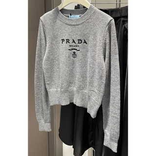 プラダ PRADA トップス