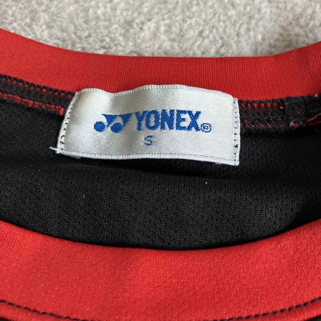 YONEX(ヨネックス)のヨネックス　TシャツS スポーツ/アウトドアのスポーツ/アウトドア その他(バドミントン)の商品写真