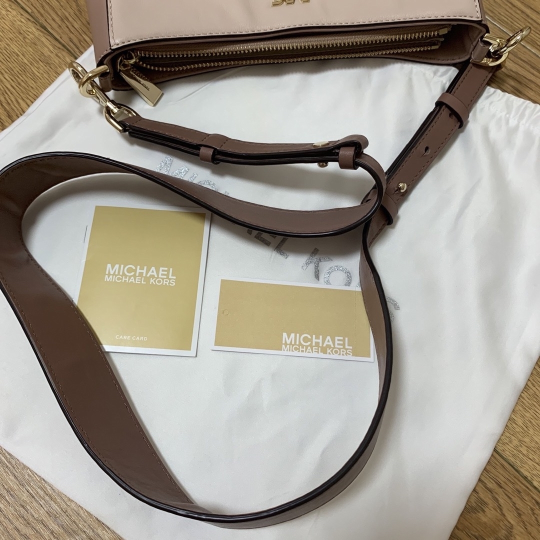 持ち手肩紐高さ極美品 MICHAEL KORS ショルダーバッグ