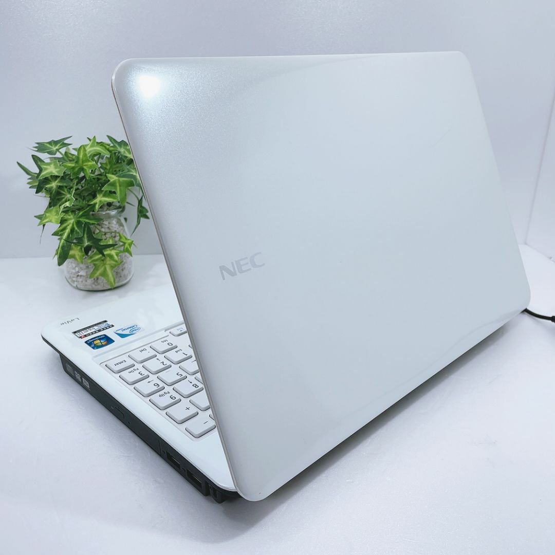 NEC - 美品✨可愛い白ノートパソコン✨初期設定済み すぐ使える 初心者