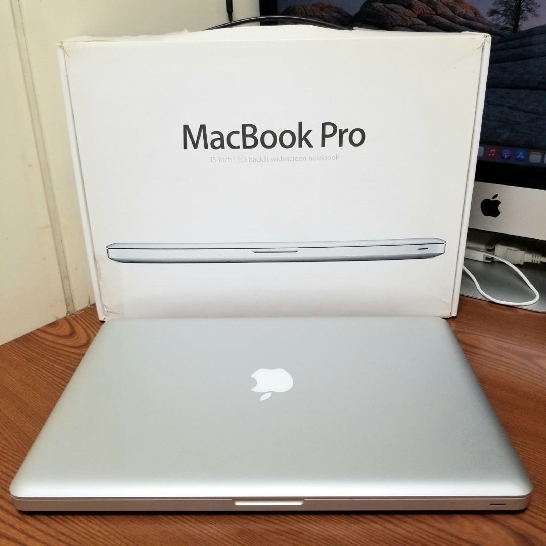 美品 Macbook Pro 15インチ 16GB/SSD256GB 高精細液晶-