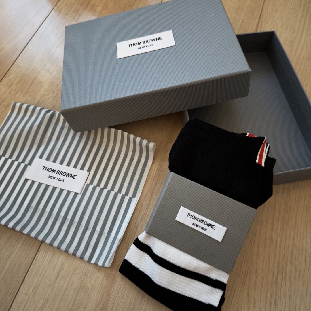 THOM BROWNE 国内正規品-