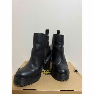 ドクターマーチン(Dr.Martens)のドクターマーチン　MAGDALENA UK3(ブーツ)