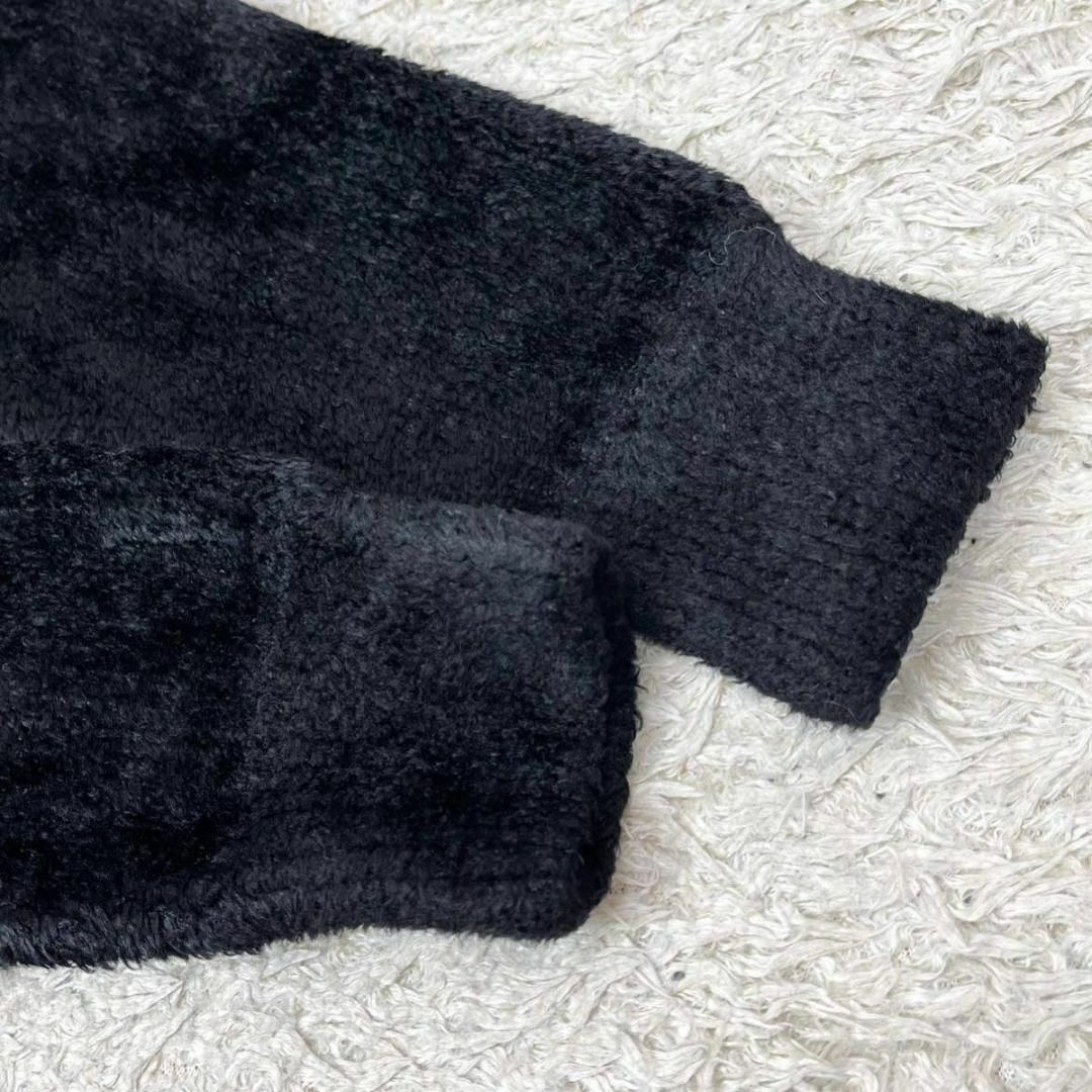 Balenciaga(バレンシアガ)のBALENCIAGA 2017 FurryCape Scarf Knitwear レディースのトップス(ニット/セーター)の商品写真