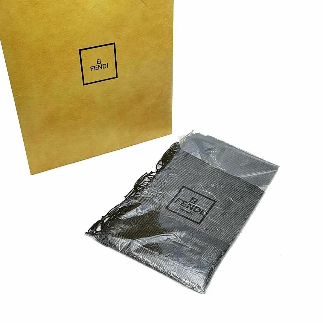 美品 フェンディ FENDI マフラー ストール 伊製 03-23092208- 美品 フェンディ FENDI フロー スニーカー 03-23092409