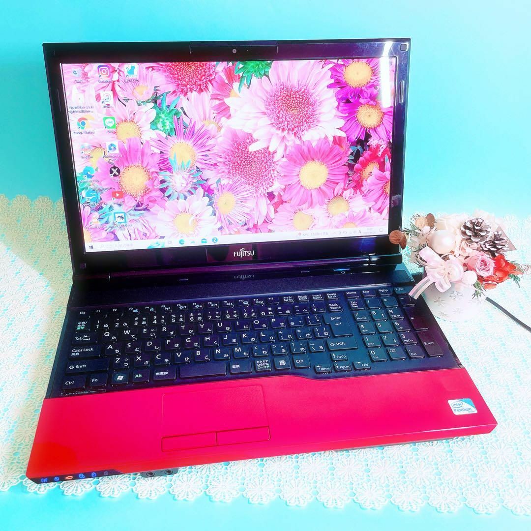 お買い得✨8GB‼️綺麗な赤ノートパソコン❣️事務学習、在宅ワーク