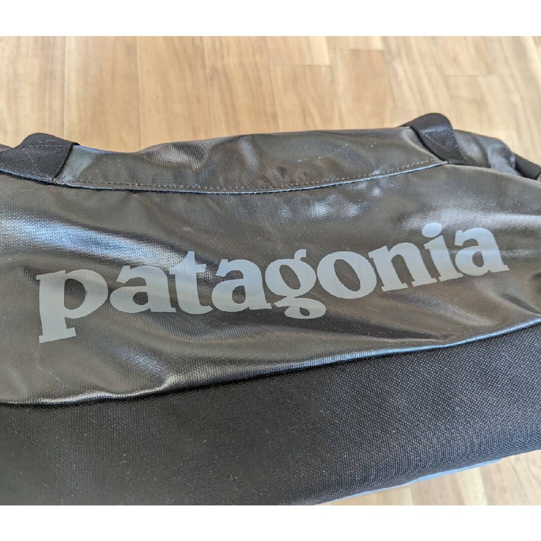 Patagonia ブラックホール・ウィールド・ダッフル 45リットル