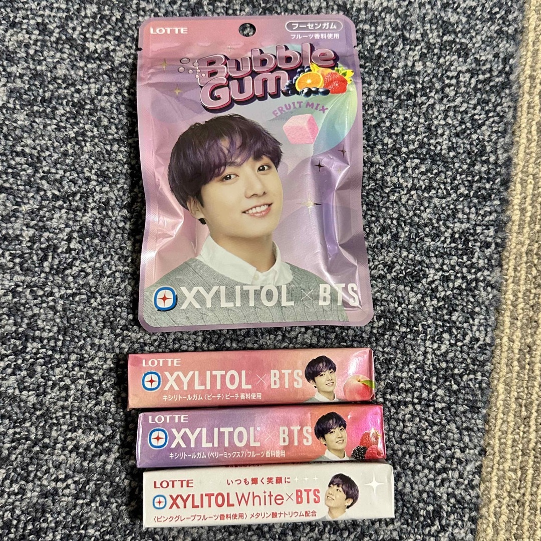 防弾少年団(BTS)(ボウダンショウネンダン)の新品 未開封 BTS キシリトール ガム JungKook ボトル スティック 食品/飲料/酒の食品(菓子/デザート)の商品写真