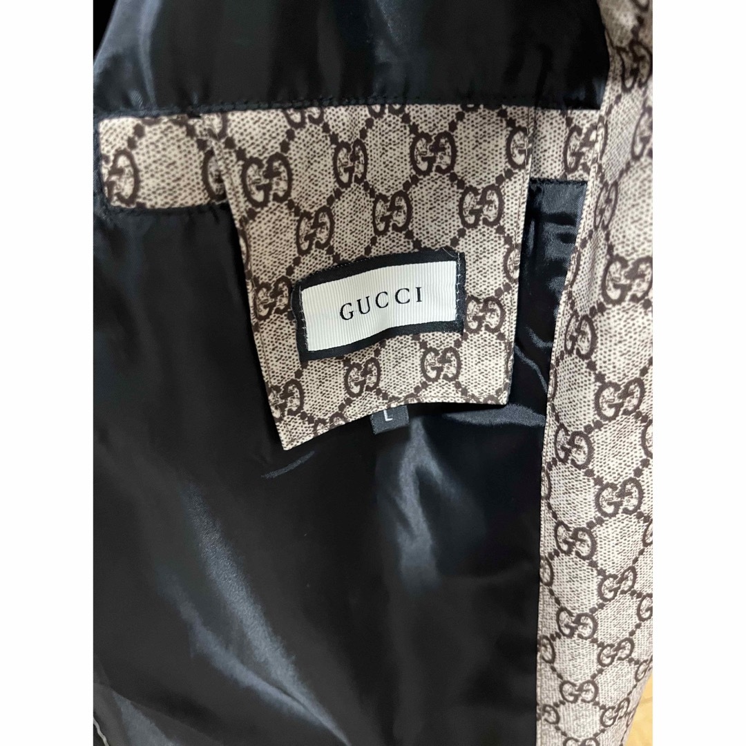 Gucci(グッチ)のGUCCI フード付きブルゾン　美品 レディースのジャケット/アウター(ブルゾン)の商品写真