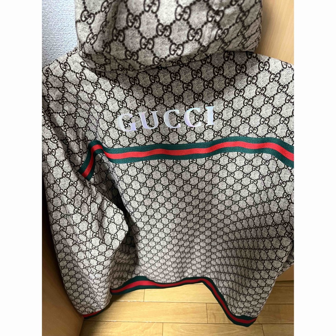 Gucci(グッチ)のGUCCI フード付きブルゾン　美品 レディースのジャケット/アウター(ブルゾン)の商品写真