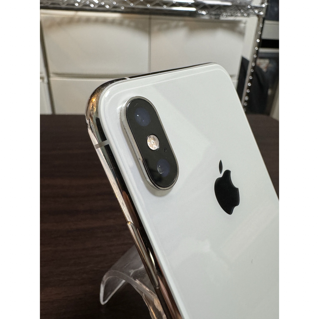 iPhone xs 64G シルバー　バッテリー最大79%