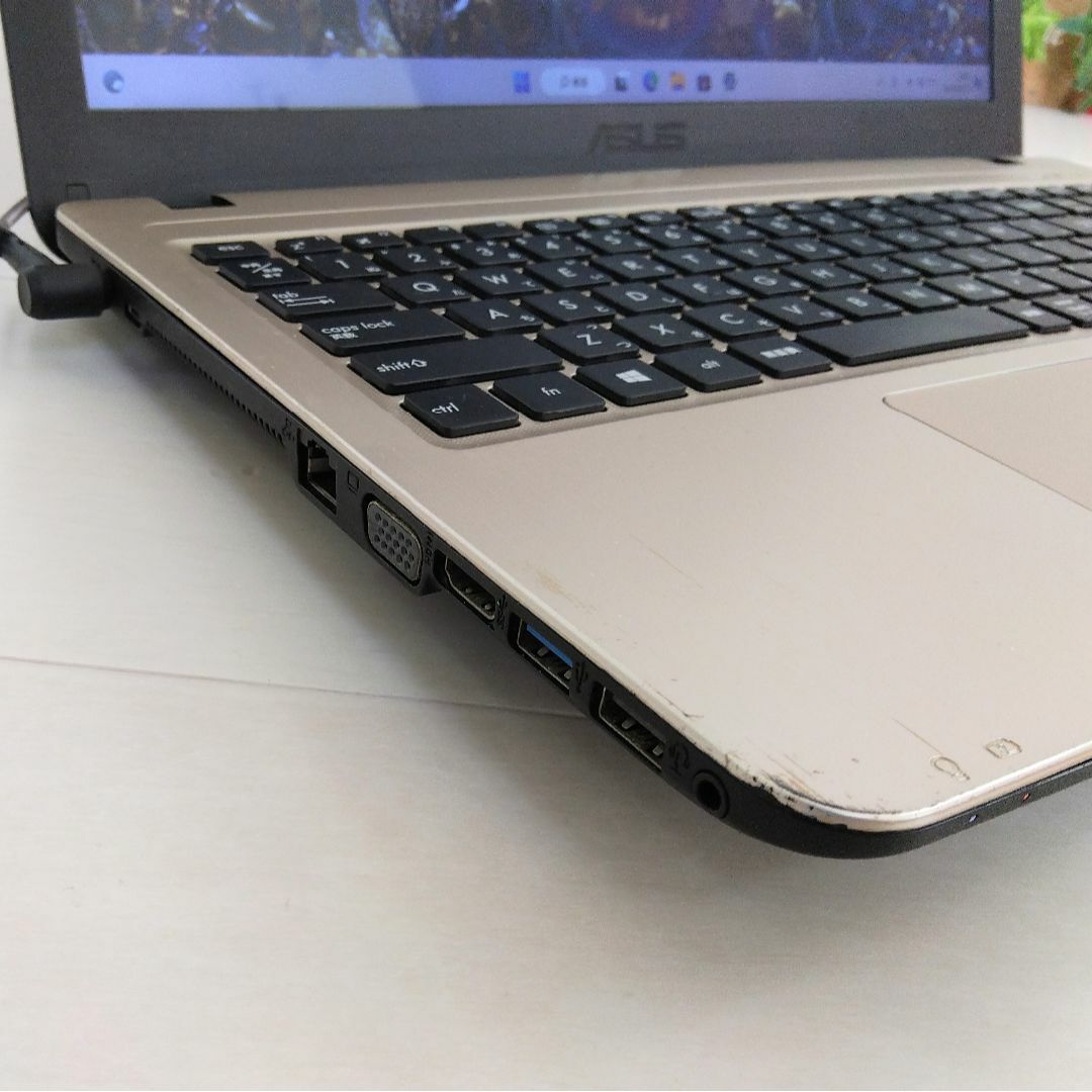 ASUS - 新品高速SSD搭載✨ゴールド+黒✨ASUSノートパソコン✨オフィス