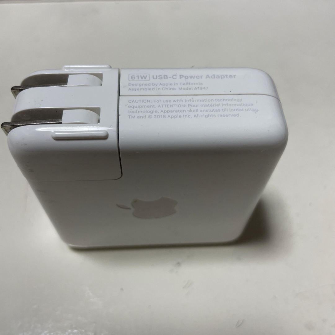 Apple 純正 充電器(品)セット 61W　ケーブル（未使用)セット