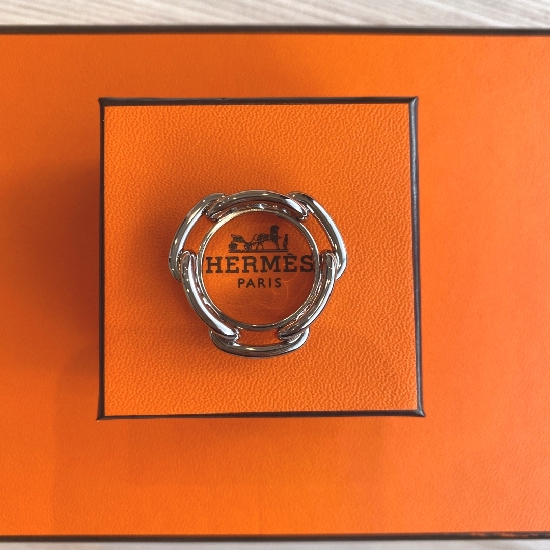 HERMES エルメス 新品　スカーフリング