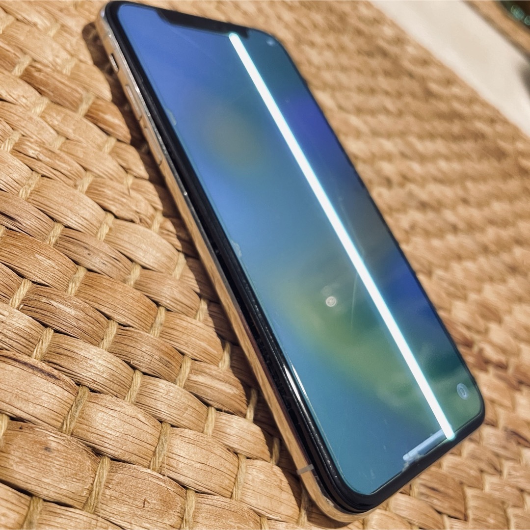 iPhone X Silver 64 GB docomo ジャンク