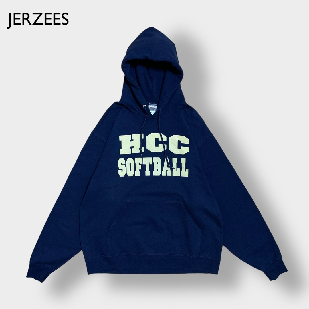 JERZEES(ジャージーズ)のJERZEES プリント ロゴ パーカー プルオーバー ソフトボール L 古着 メンズのトップス(パーカー)の商品写真