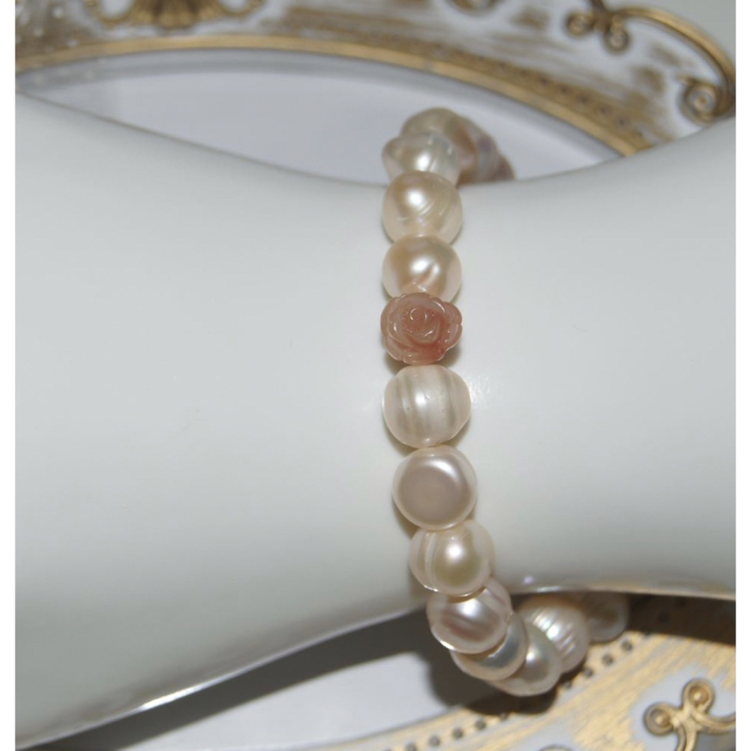 本真珠　淡水パール　人工石バラ　ブレスレット ハンドメイドのアクセサリー(ブレスレット/バングル)の商品写真
