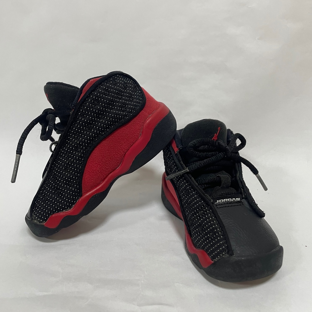 Jordan Brand（NIKE）(ジョーダン)のNIKE 12㌢ Air Jordan 13 retro bred ジョーダン キッズ/ベビー/マタニティのベビー靴/シューズ(~14cm)(スニーカー)の商品写真