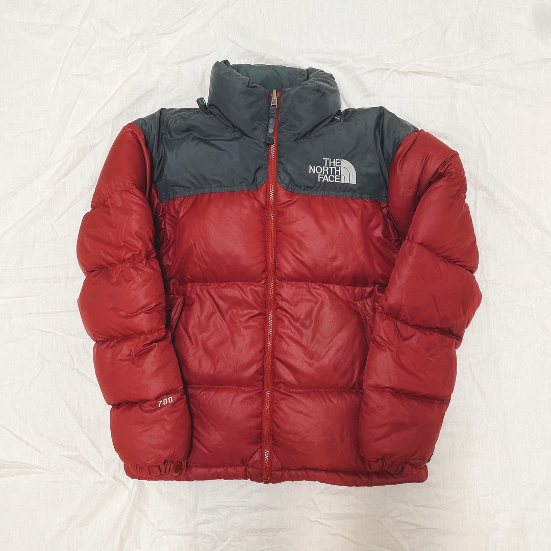 THE NORTH FACE(ザノースフェイス)のTHE NORTH FACE ザノースフェイス　ヌプシ　ダウンジャケット メンズのジャケット/アウター(ダウンジャケット)の商品写真