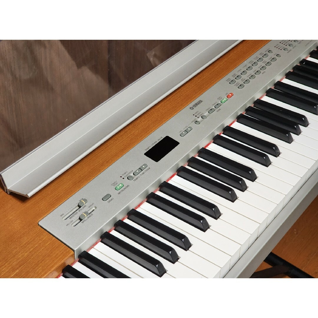 ヤマハ美品✨送料無料✨電子ピアノ　キーボード　YAMAHA P-120