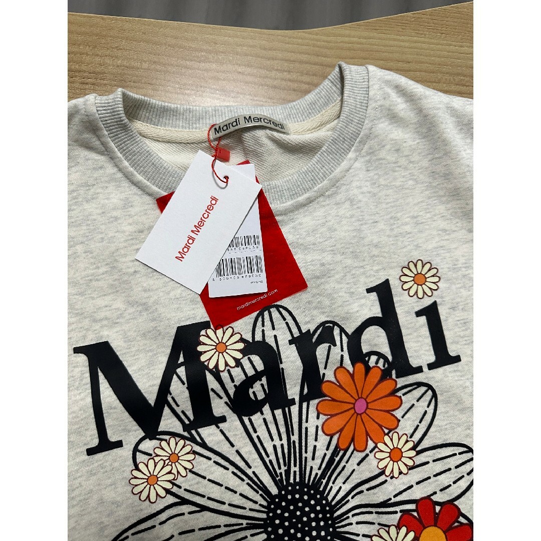 新品Mardi Mercredi マルディメクルディ刺繍スウェットネビーホワイト