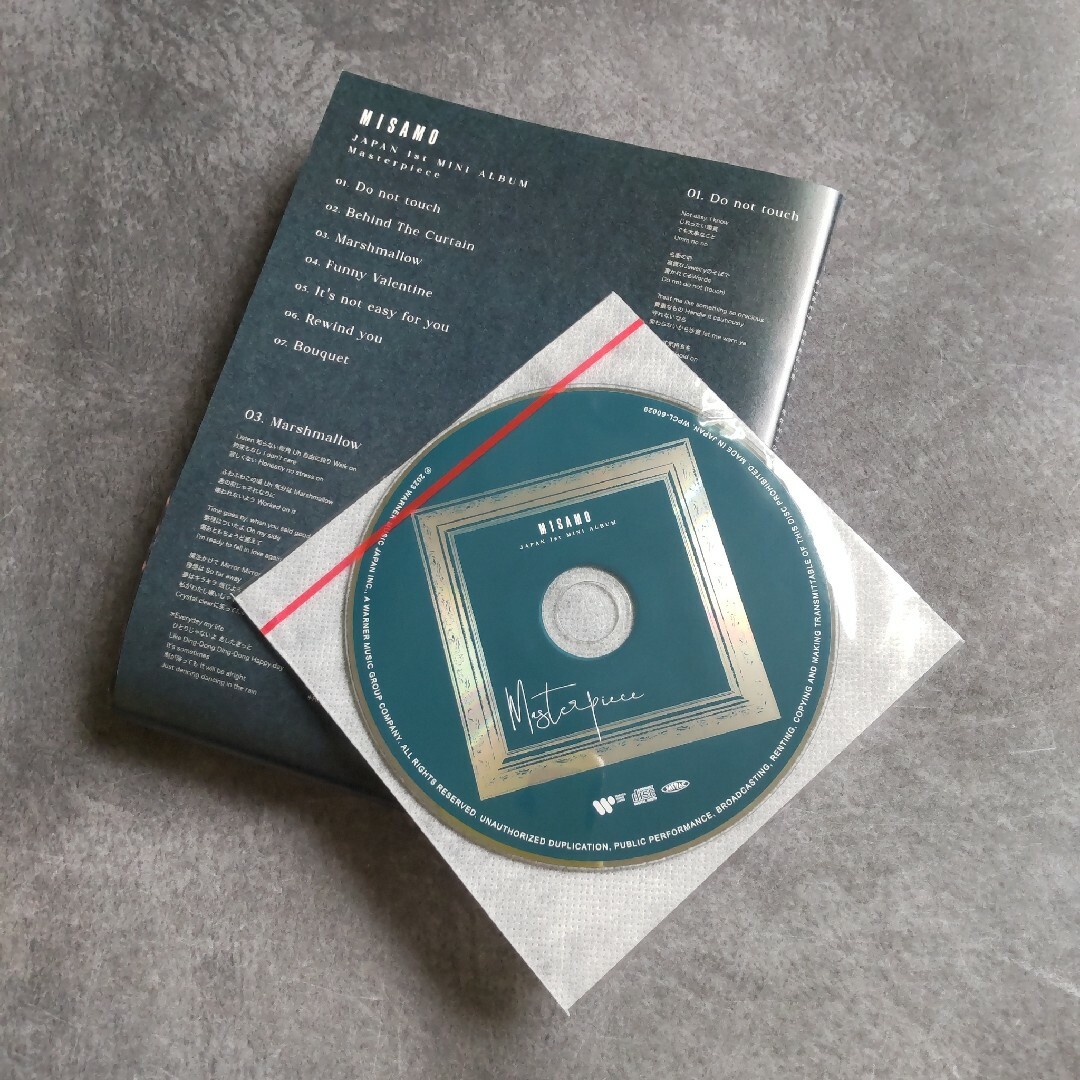 MISAMO【欠けあり】【ONCE JAPAN限定盤】+チェキ風フォトカード MISAMO【欠けあり】【ONCE JAPAN限定盤】+チェキ風フォトカード