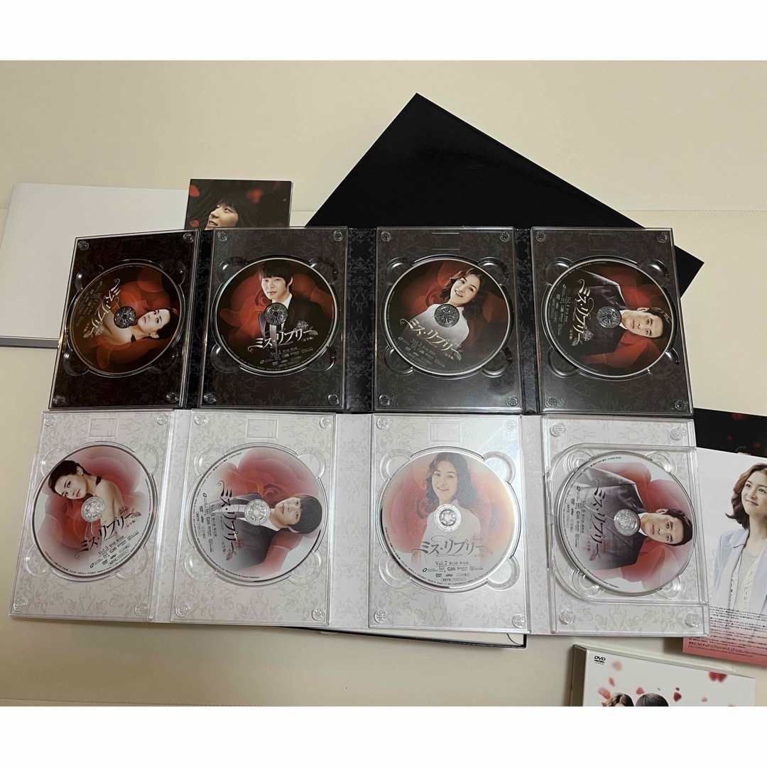 JYJ(ジェイワイジェイ)のユチョン　JYJ DVD まとめ売り エンタメ/ホビーのCD(K-POP/アジア)の商品写真