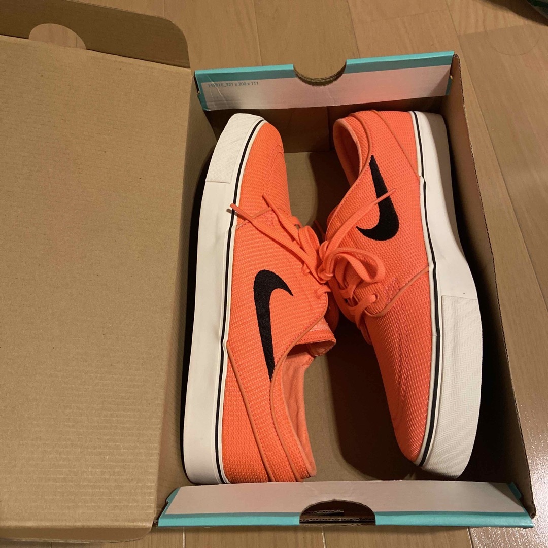 NIKE(ナイキ)のNIKE ZOOM STEFAN JANOSKI メンズの靴/シューズ(スニーカー)の商品写真