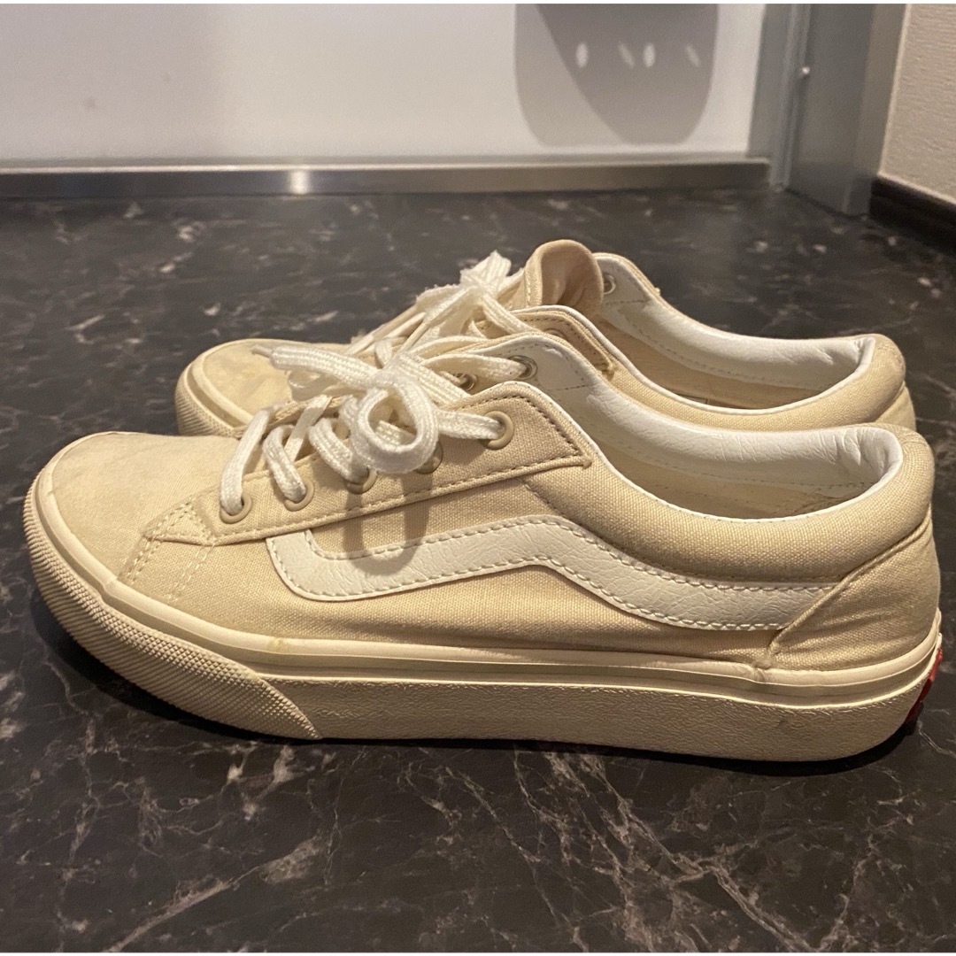 vansのスニーカー レディースの靴/シューズ(スニーカー)の商品写真