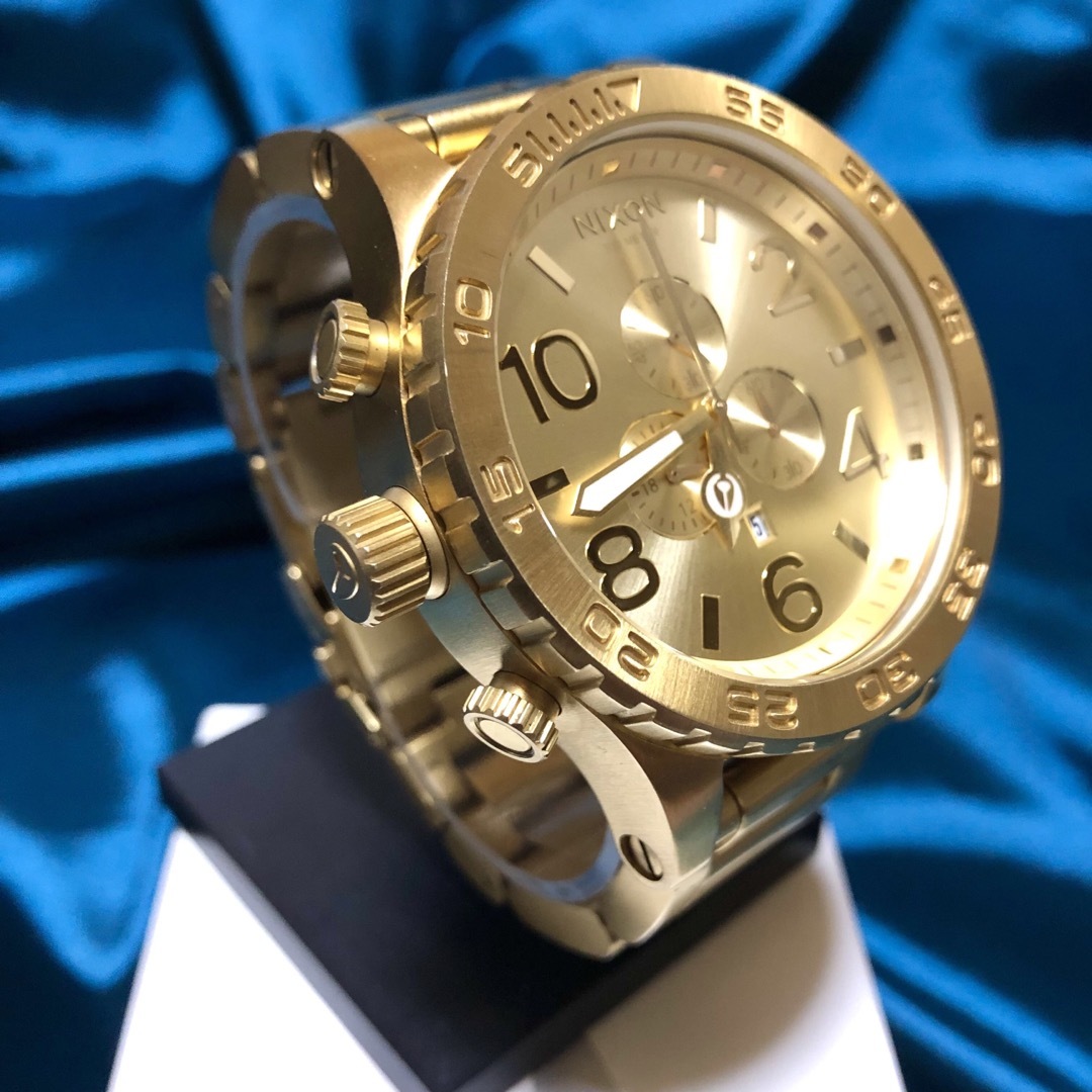 NIXON   NIXON  CHRONO ALL GOLDの通販 by SQUARE｜ニクソン