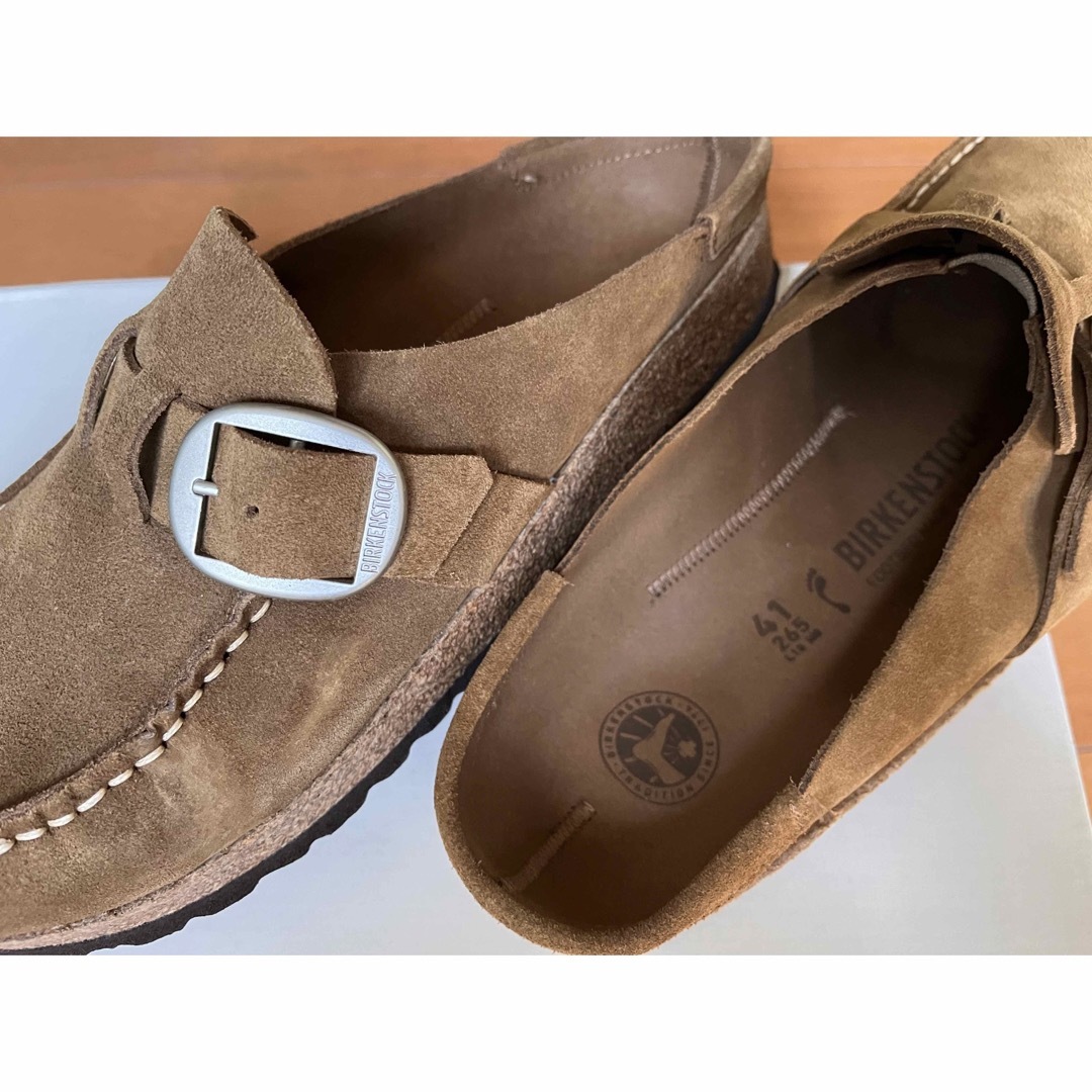 BIRKENSTOCK(ビルケンシュトック)の新品 BIRKENSTOCK  バックリー　レザー　サンダル41  26.5cm メンズの靴/シューズ(サンダル)の商品写真