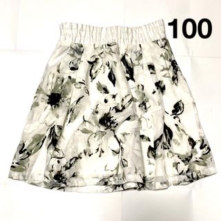 コムサイズム(COMME CA ISM)のCOMME CA ISM コムサイズム　花柄スカート　100サイズ(スカート)