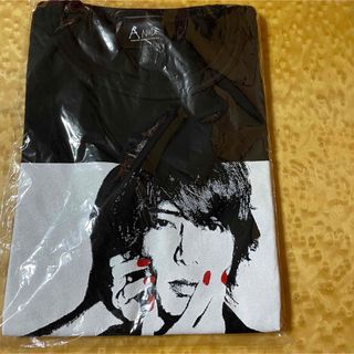 山下智久 ツアーTシャツ 黒 未開封 新品