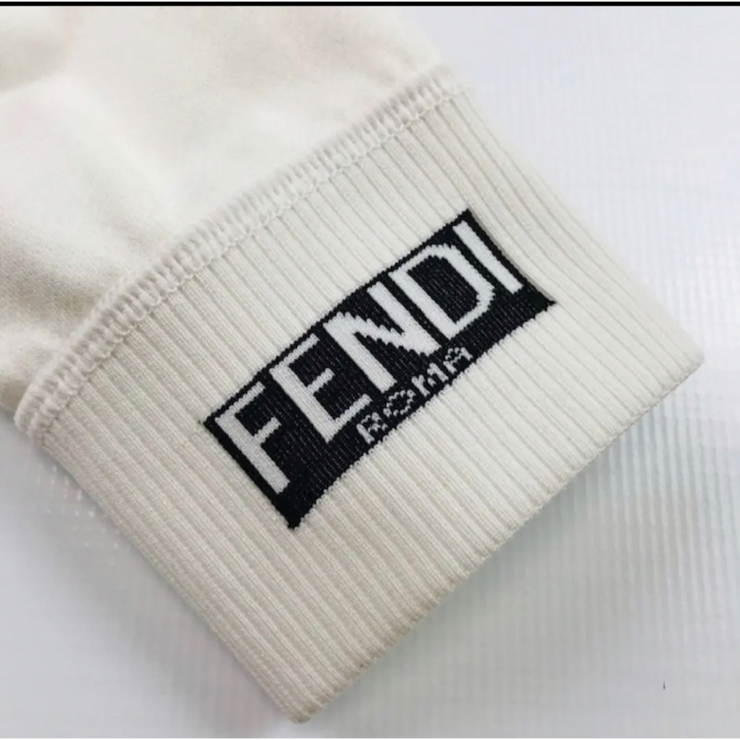 FENDI スタッズ　ロゴ　チュニック　パーカー