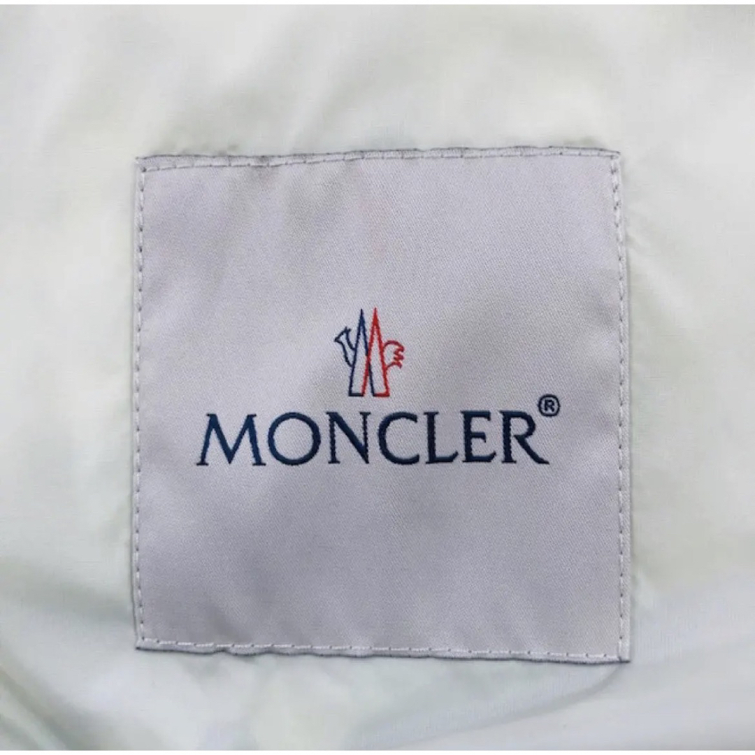 MONCLER   美品モンクレール・ワッペン フード付 ロゴ総柄 ナイロン