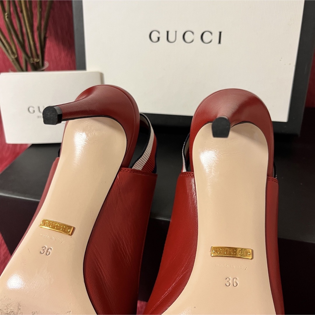 Gucci(グッチ)のGUCCI Sylvie Web Slingred レッド レザーパンプス レディースの靴/シューズ(ハイヒール/パンプス)の商品写真