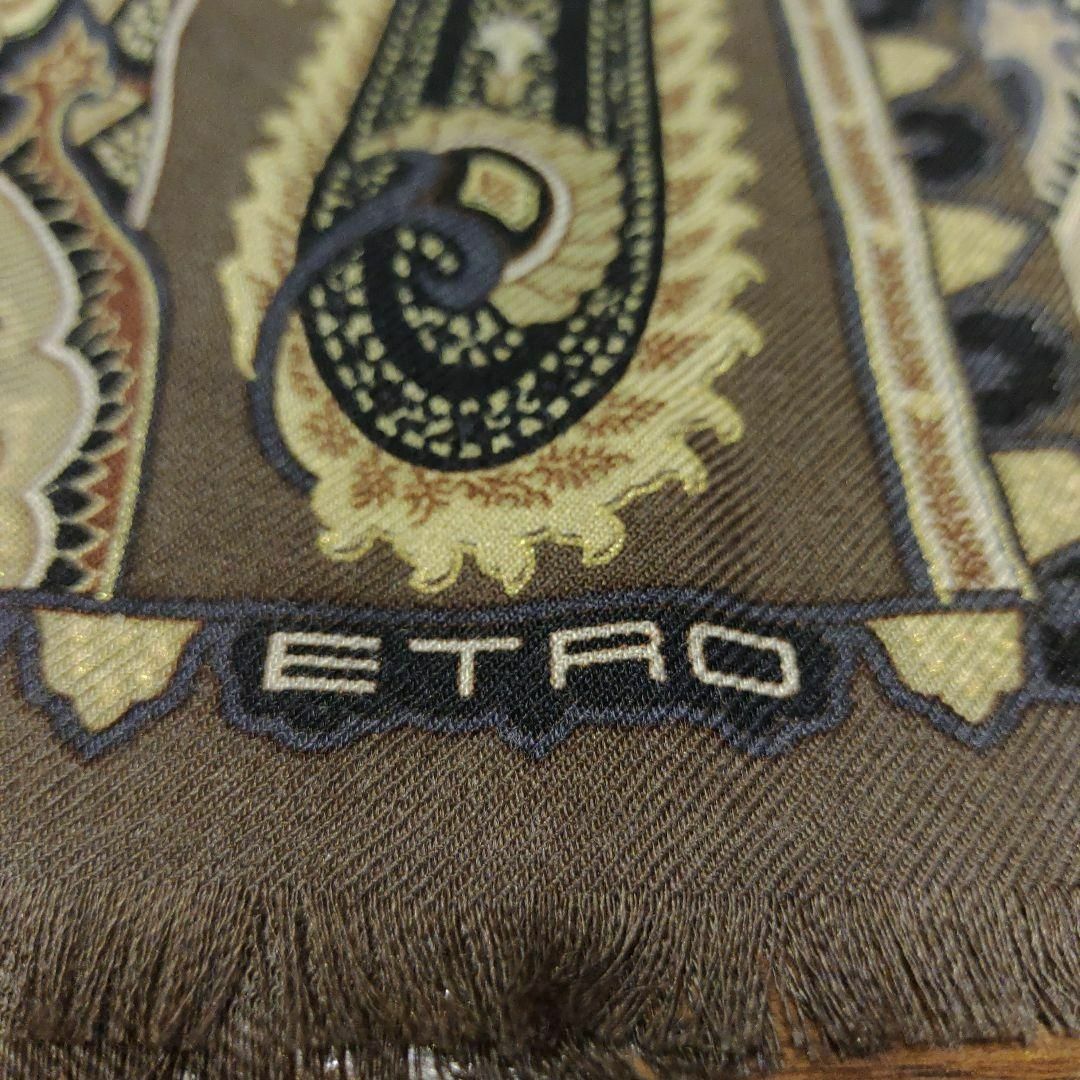 ETRO(エトロ)の1681未使用・タグ付き　エトロ　マフラー　ショール　シルク混　ペイズリー柄 レディースのファッション小物(マフラー/ショール)の商品写真