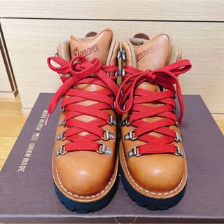 ダナー(Danner)のDanner ダナー マウンテンライト カスケード(ブーツ)