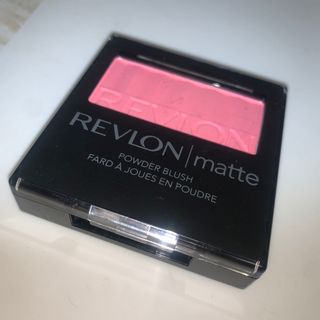 レブロン(REVLON)のレブロン マット パウダー ブラッシュ 05 ピンクウインク(1コ入)(チーク)