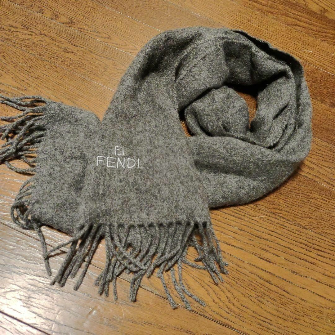 フェンディ　FENDI マフラー・ショール