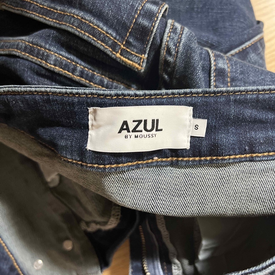 AZZURE(アズール)のハイウエストボタンデニムフレア レディースのパンツ(デニム/ジーンズ)の商品写真