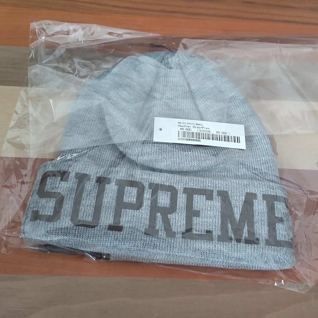 Supreme New Era Varsity Beanie　グレー