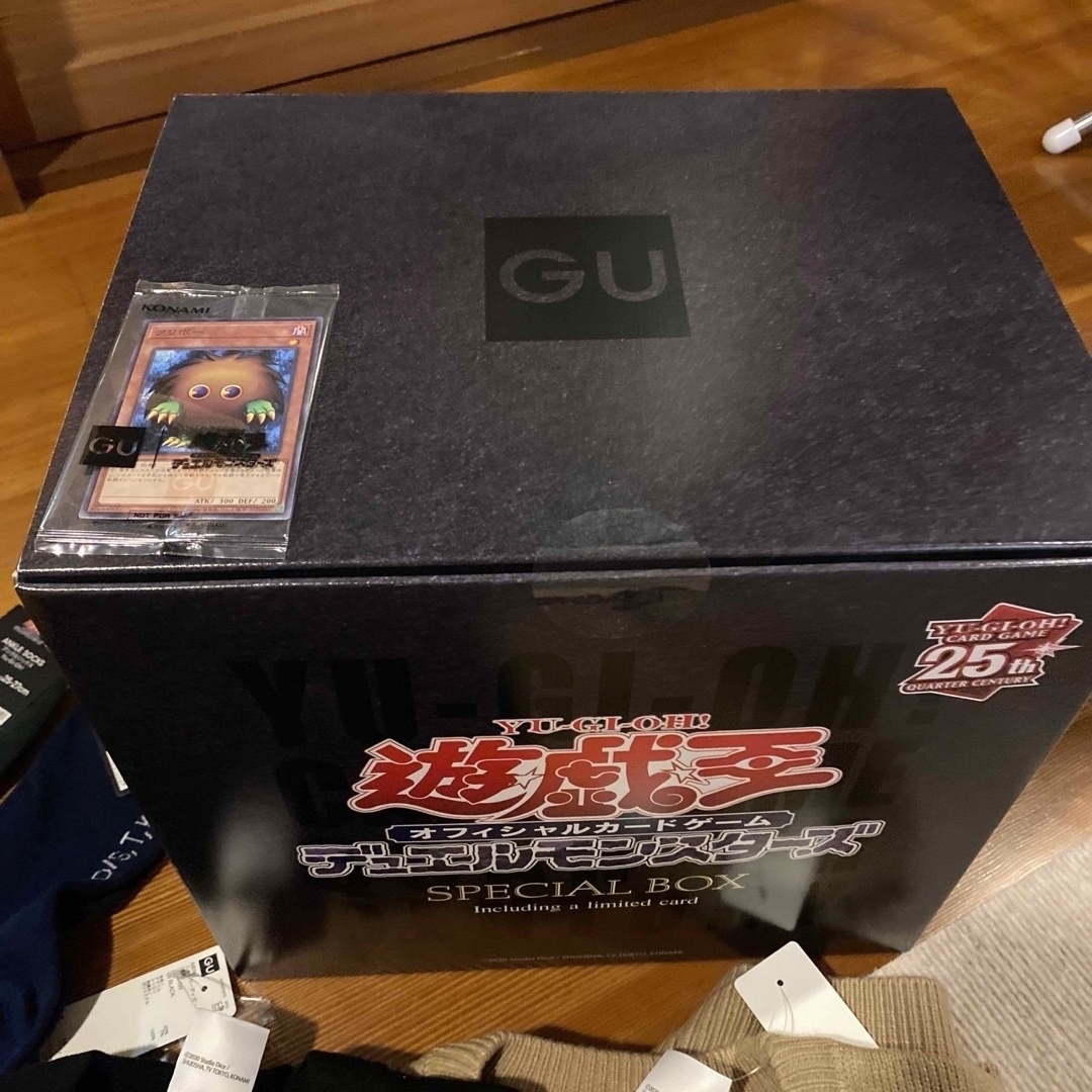 遊戯王 ブルーアイズ クリボー アニバーサリーボックス XL セーター