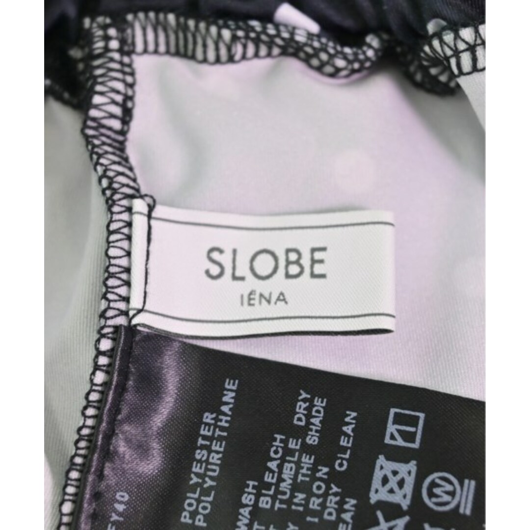 SLOBE IENA(スローブイエナ)のSLOBE IENA ショートパンツ 40(M位) 黒x白(ドット) 【古着】【中古】 レディースのパンツ(ショートパンツ)の商品写真