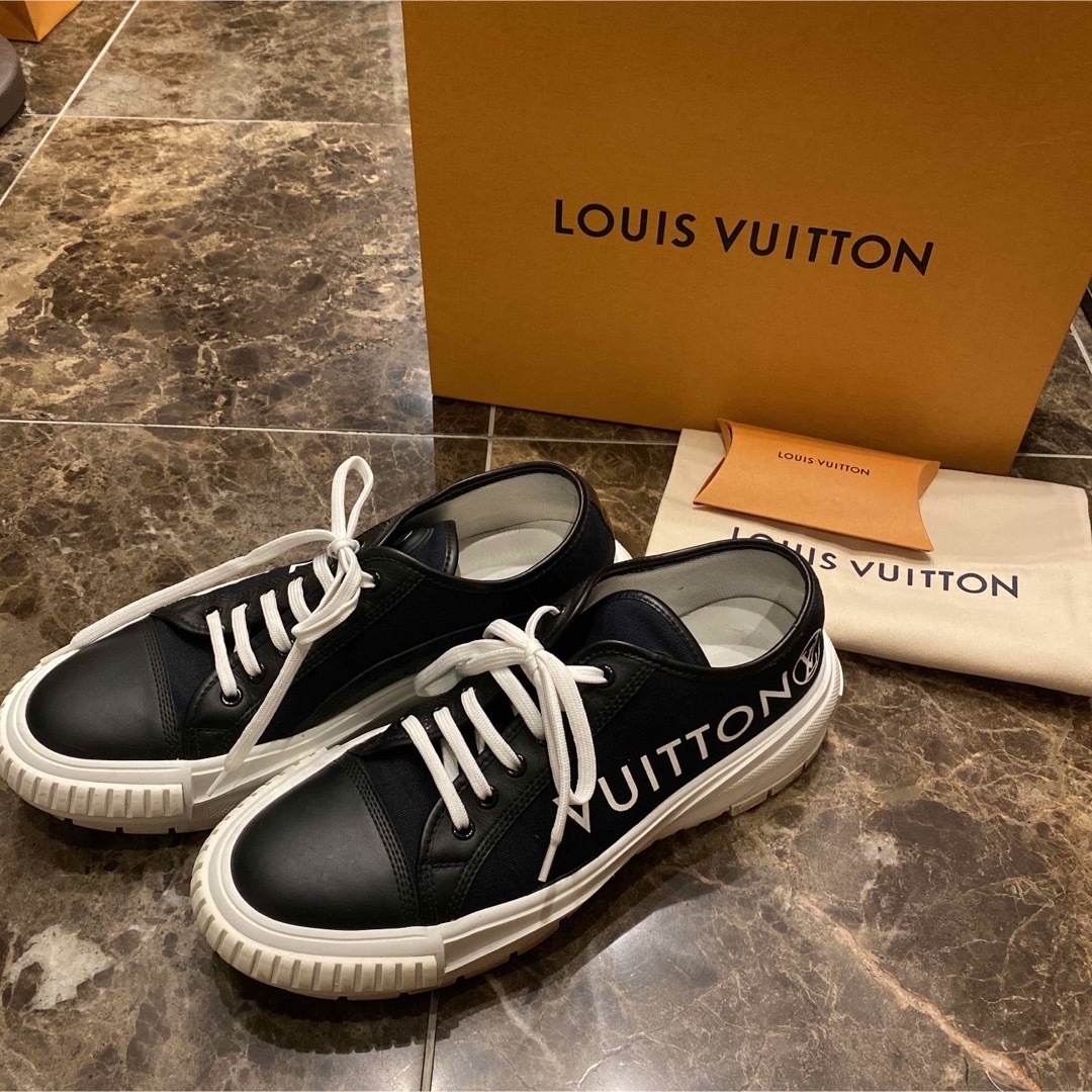 美品 ルイヴィトンLOUIS VUITTON スニーカー 42 - スニーカー