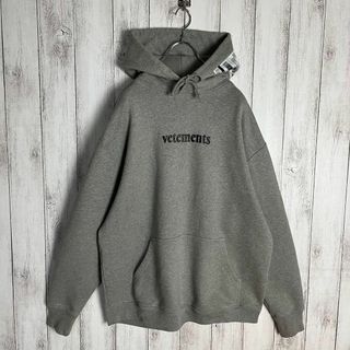 VETEMENTS - ヴェトモン VETEMENTS センターロゴ入りパーカー 20SS 即 ...