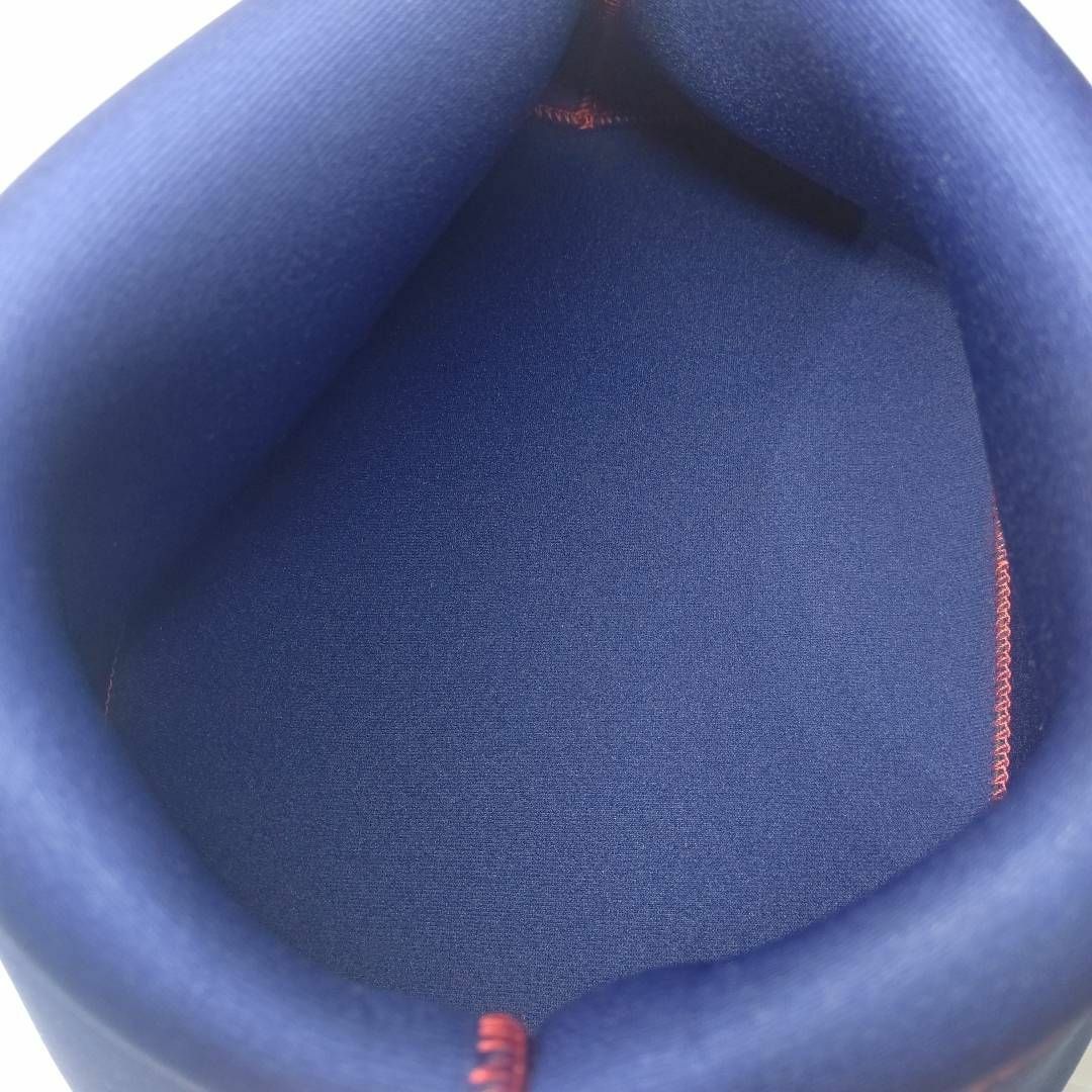 未使用】クロッツ やわらか湯たんぽ 両足タイプ ネジ付きロート付き