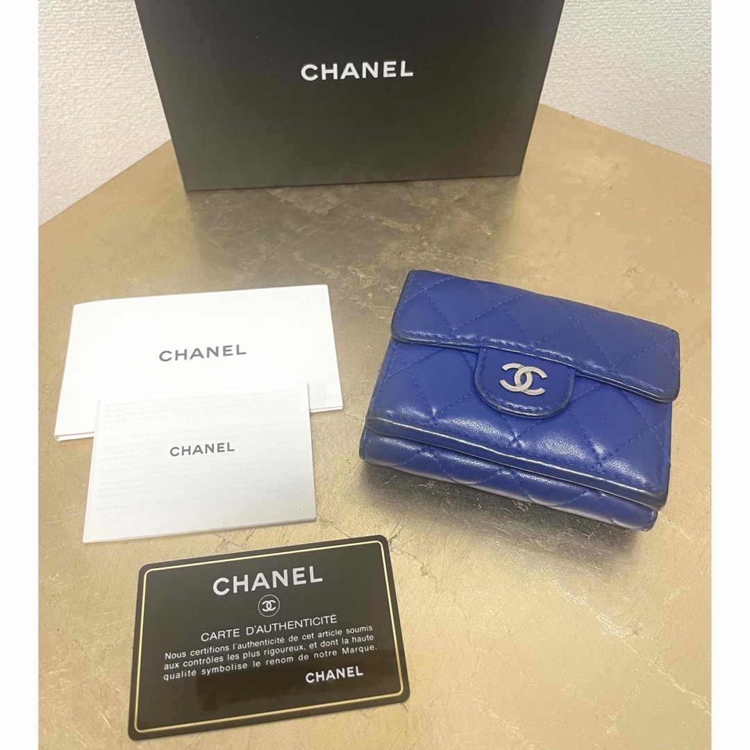 CHANEL - 人気 レア シャネル マトラッセ 三つ折り財布 ミニ財布