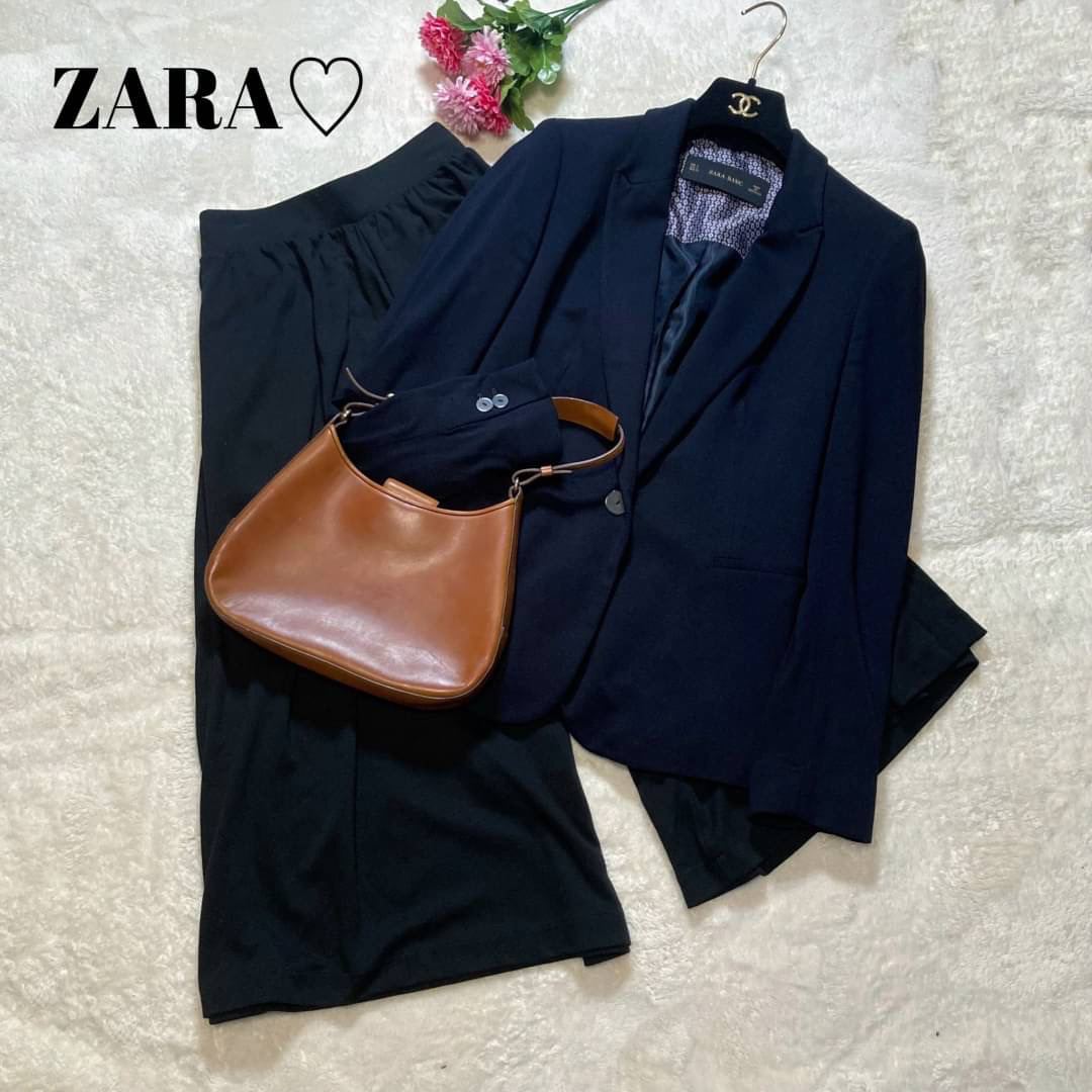 ZARA(ザラ)の【大人気】ZARA ザラ　セットアップ　ネイビー　ブラック ワイドパンツ レディースのフォーマル/ドレス(スーツ)の商品写真